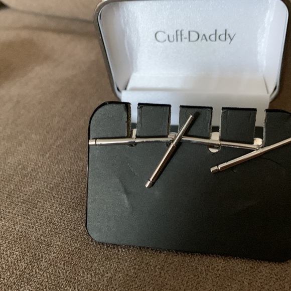 Cuff links set - Picture 2 of 3